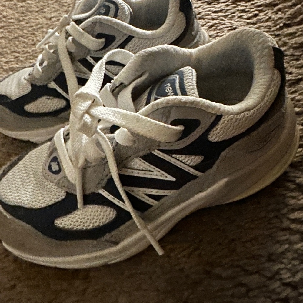 Used New Balance 990 - Picture 6 of 6